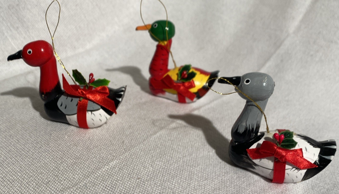Vintage Wooden Christmas Duck Ornaments, Hand Crafted And Painted. 3 In A Set