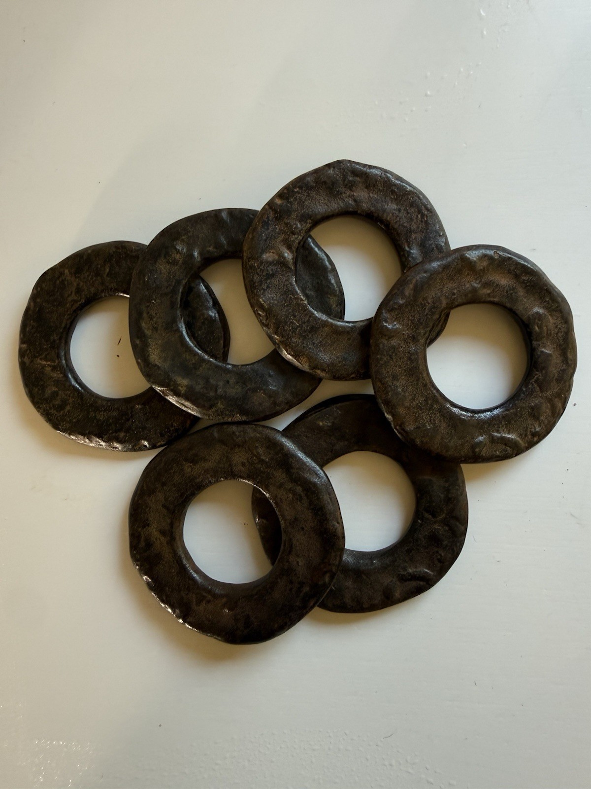 VTG Set 6 Hammered Heavy Napkin Rings Tableware Heavy Wrought Iron