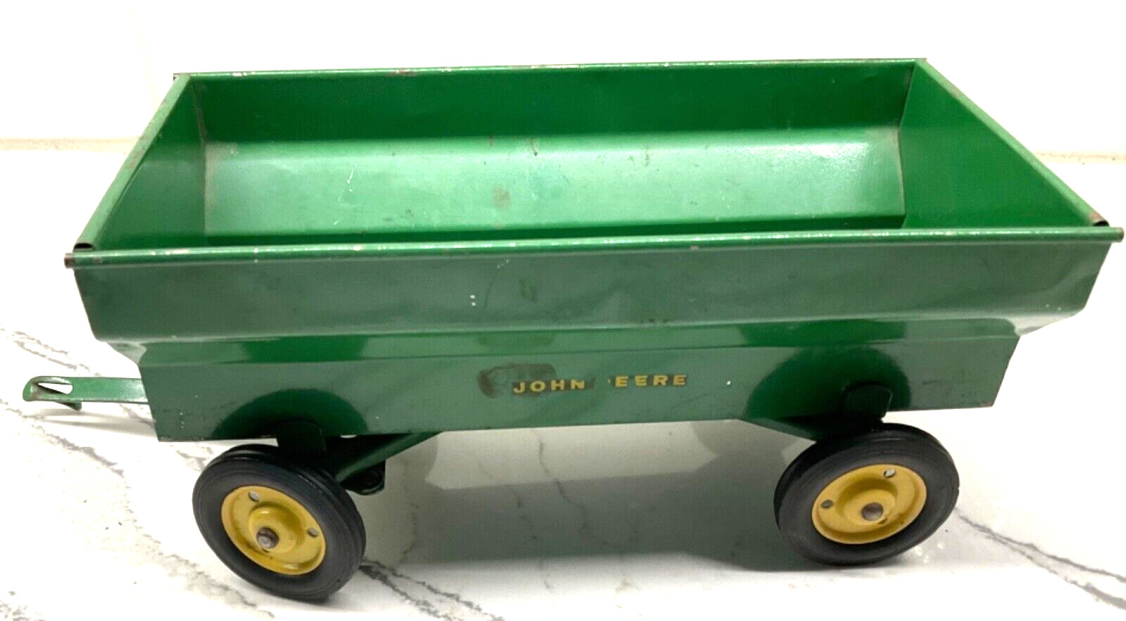 Vintage John Deere Eska Flare Box Wagon 1/16. #920