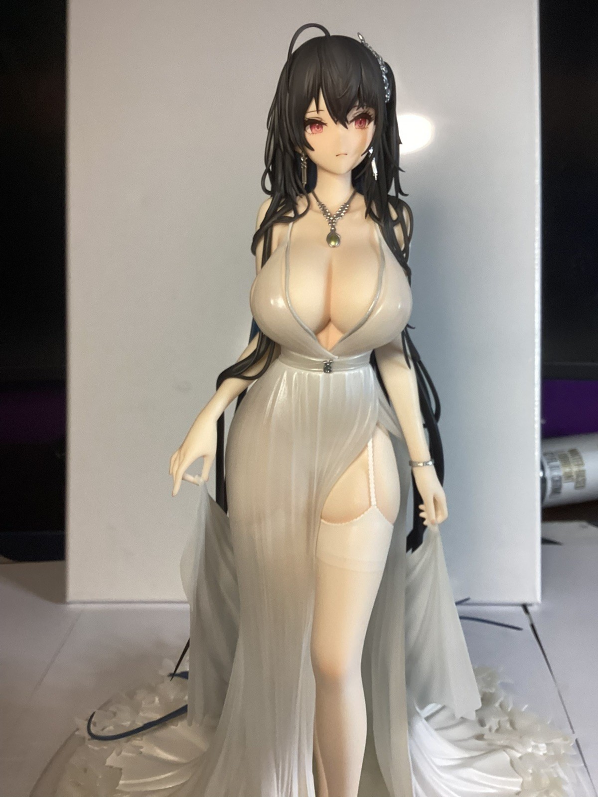 [US SELLER] Official DX edition AniGame Azur Lane  Wedding Taihou 1/6 Scale