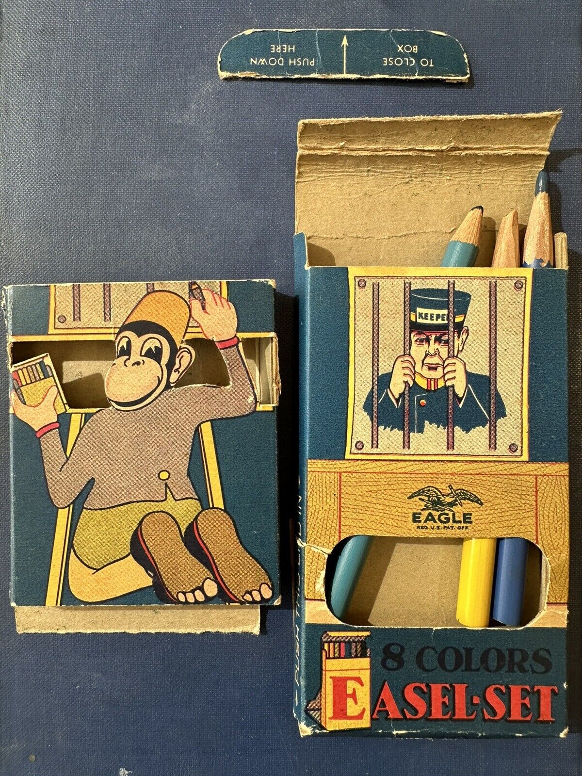 Vintage 1930s 1933 Eagle colored pencils lithographed monkey Easle box ( As is )