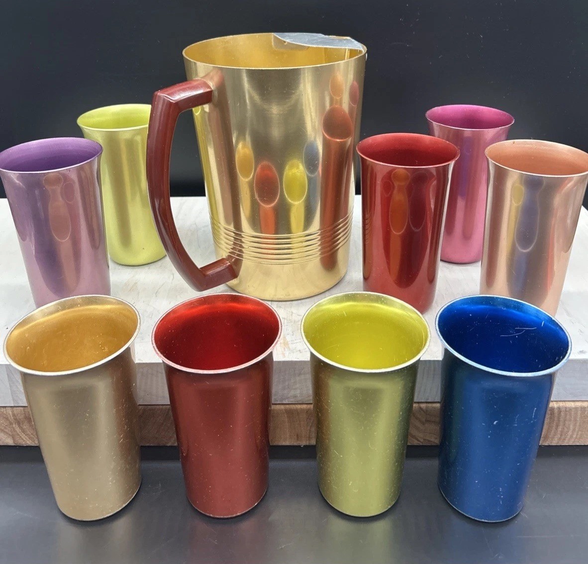 Vintage Regal Ware Mid Century Aluminum Pitcher Gold Tone With Variety Of Cups