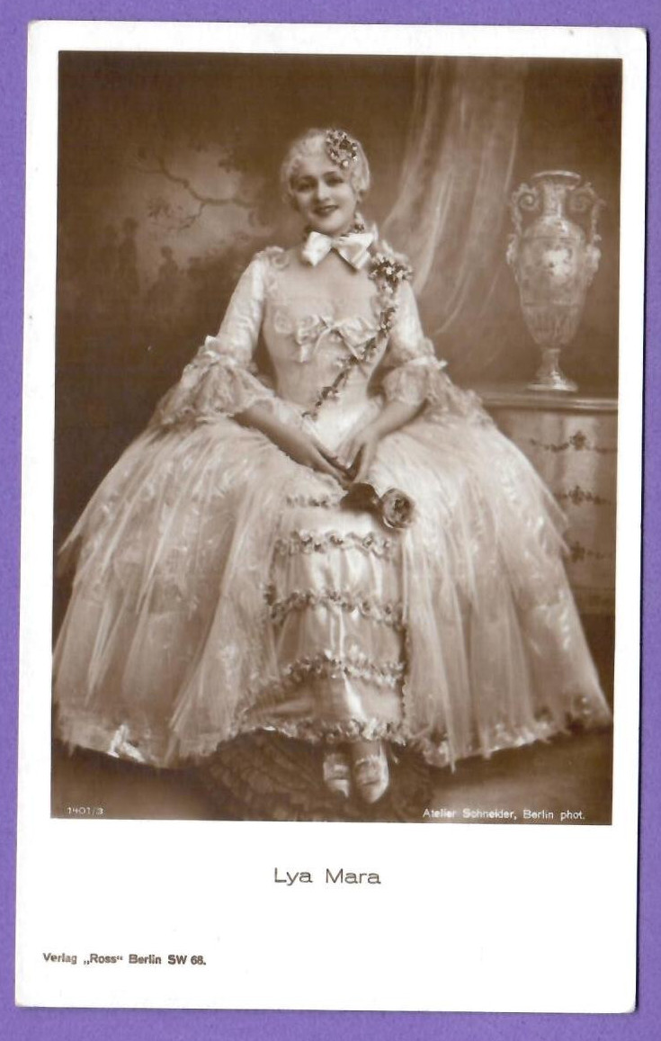 LYA MARA # 1401/3 VINTAGE PHOTO PC. PUBLISHER GERMANY 4710