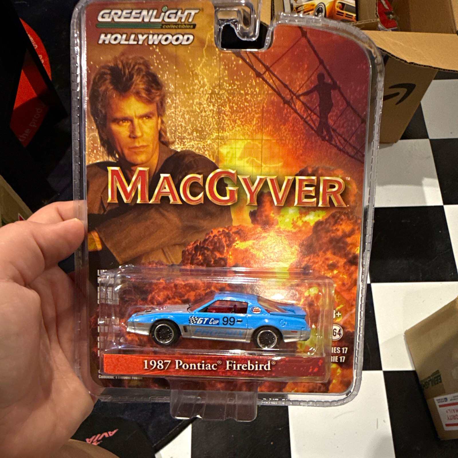 GreenLight Hollywood MacGyver 1987 Pontiac Firebird 1:64 Diecast Model Car
