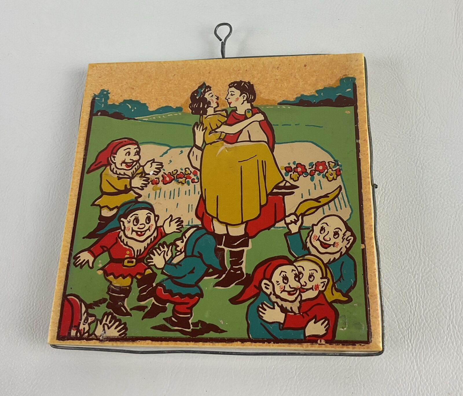 Vintage 1930's Snow White & 7 Dwarfs Gladding McBean Tile
