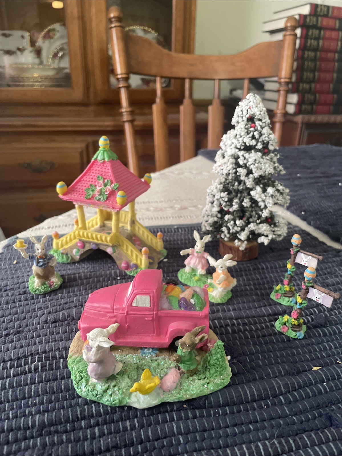 2005 “Jellybean Junction” Resin Bridge, Car, Tree, Bunny Figurines 2005 “Jellybean Junction” Resin Bridge, Car, Tree, Bunny Figurines