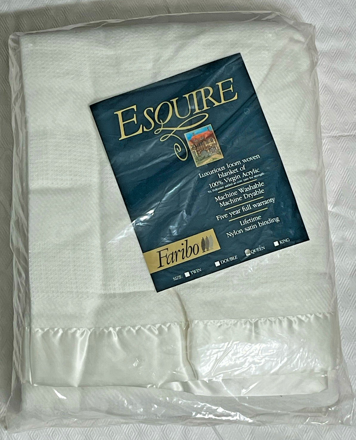 Vtg Faribo Esquire Luxurious Loom Woven Acrylic Queen Blanket White Satin Trim Vtg Faribo Esquire Luxurious Loom Woven Acrylic Queen Blanket White Satin Trim