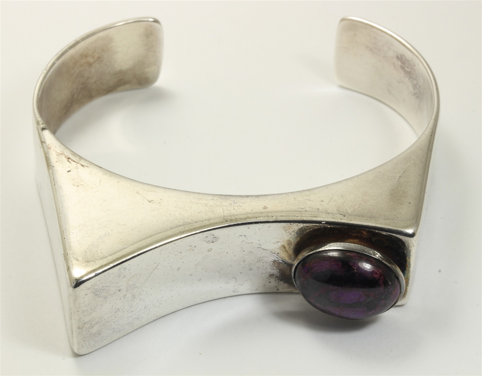 Navajo Chester Nez Sterling Silver Large Sugilite Cuff Bracelet 45.4g 925