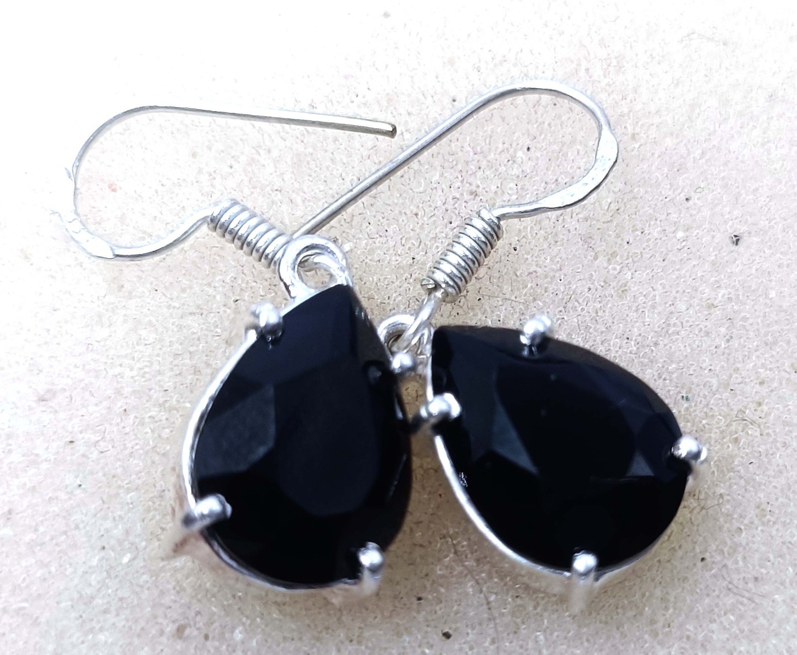 17.00 Ct Black Sapphire Earrings Pear Shape 925 Solid Silver IGL Certified 6FHL
