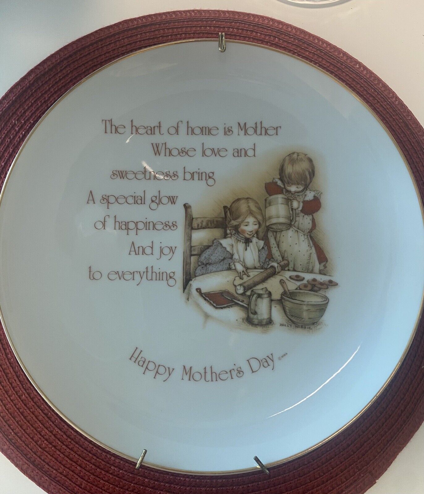 1976 Holly Hobbie Commemorative Edition Plate Mother\'s Day Porcelain 10\