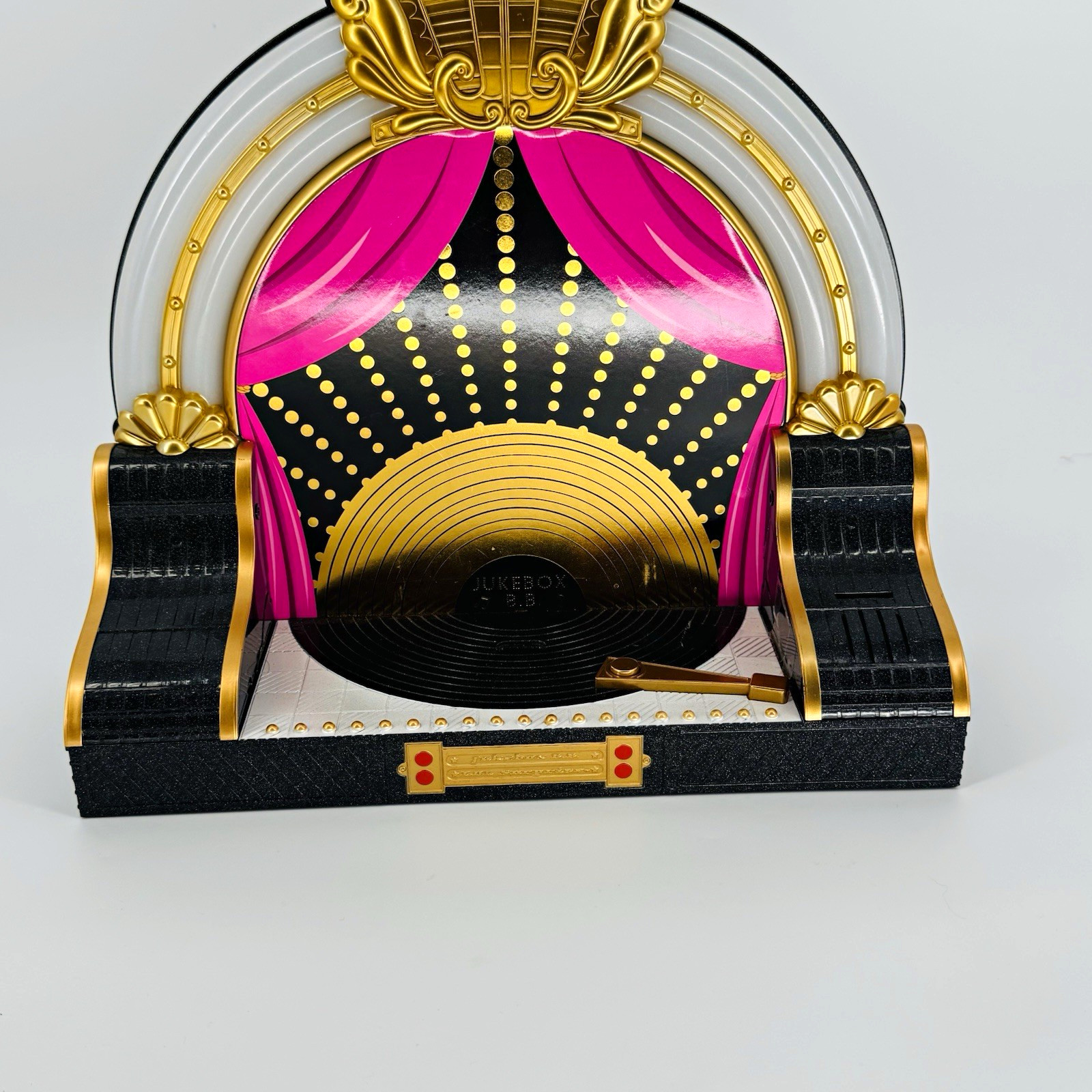 LOL Surprise OMG Remix 2020 Collector Edition Jukebox B.B Stage