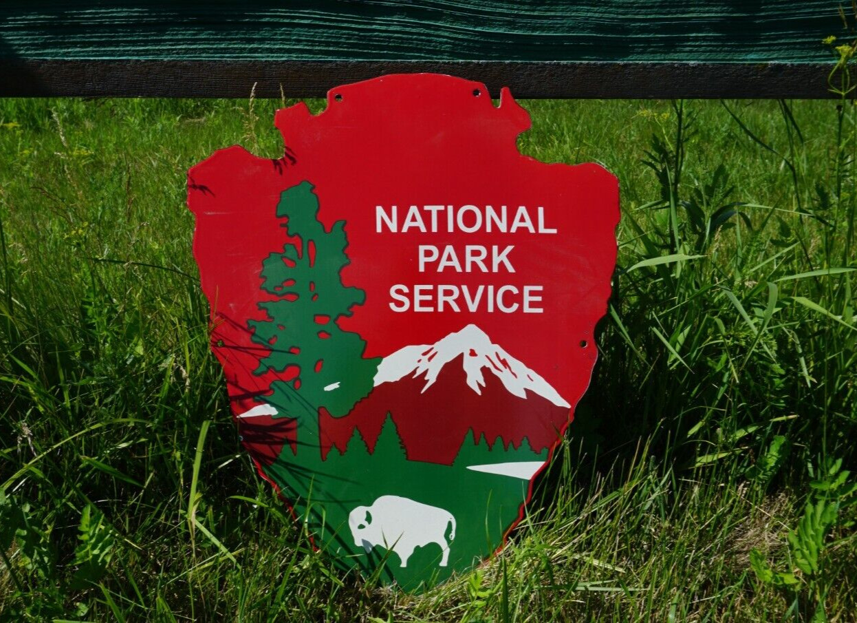 VINTAGE NATIONAL PARK SERVICE FOREST PORCELAIN ENTRANCE US SIGN RANGER RARE 28''