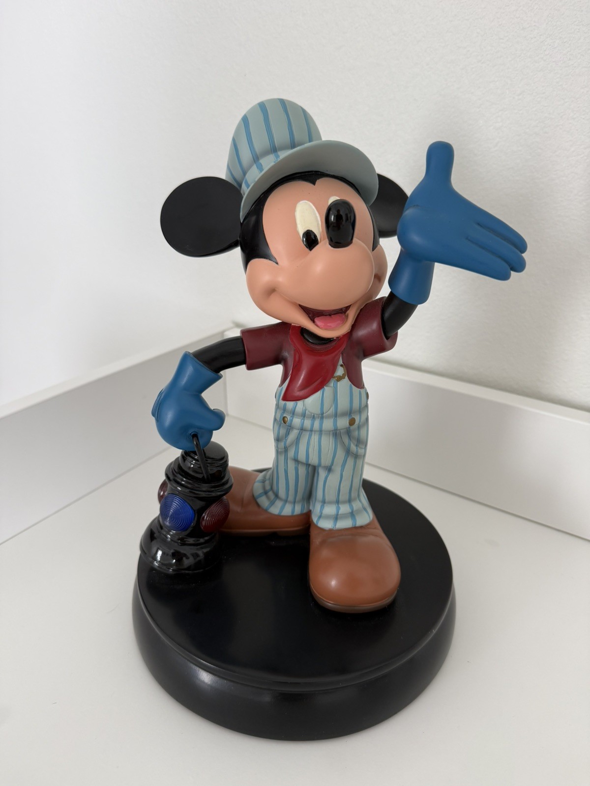 HTF Disney Parks Mickey Train Engineer Statue Costa Alavezos Art of Disney 11