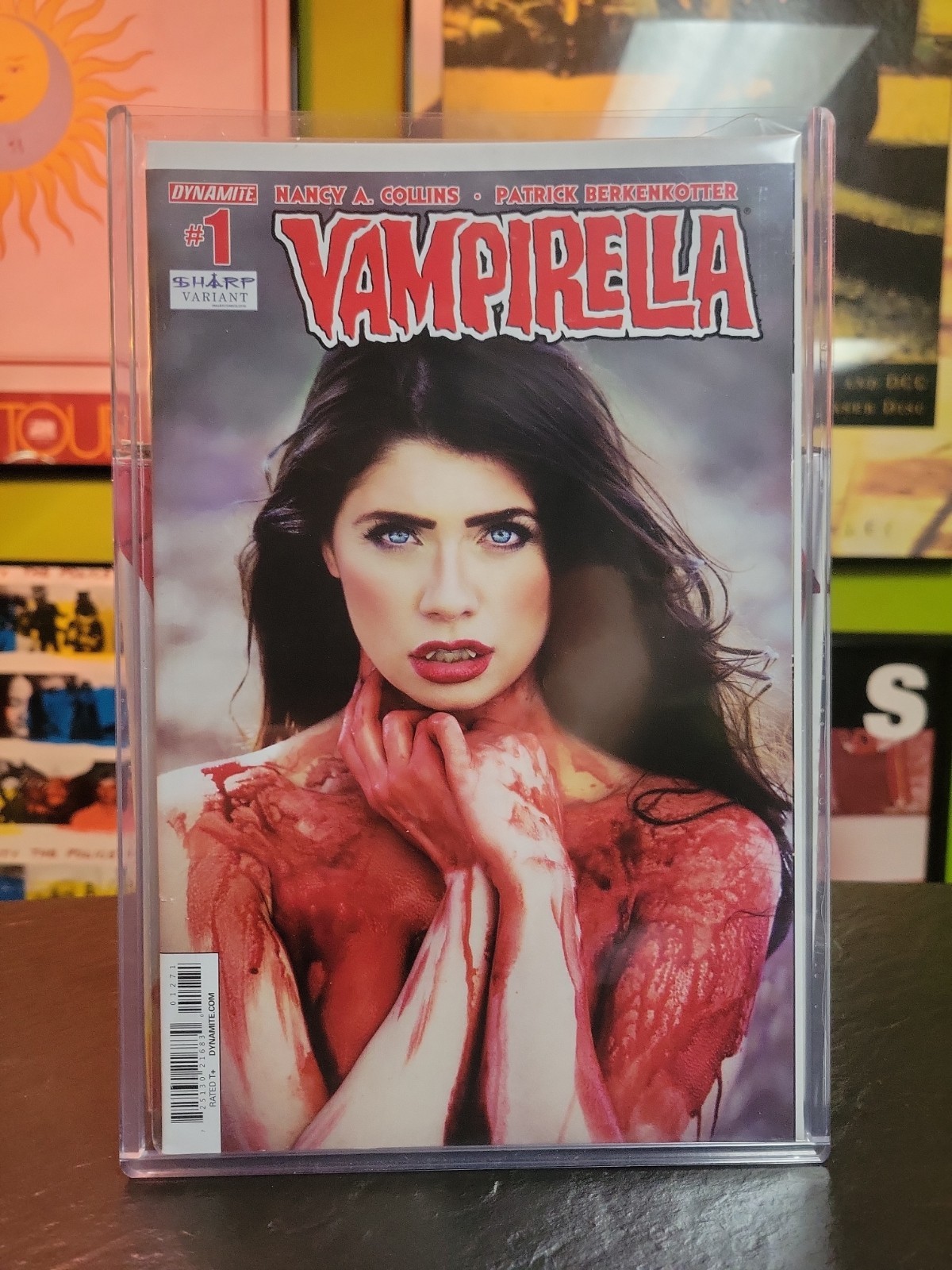 Vampirella #1 Sharp Comics Exclusive Blood Variant Dynamite 2014 Nancy Collins