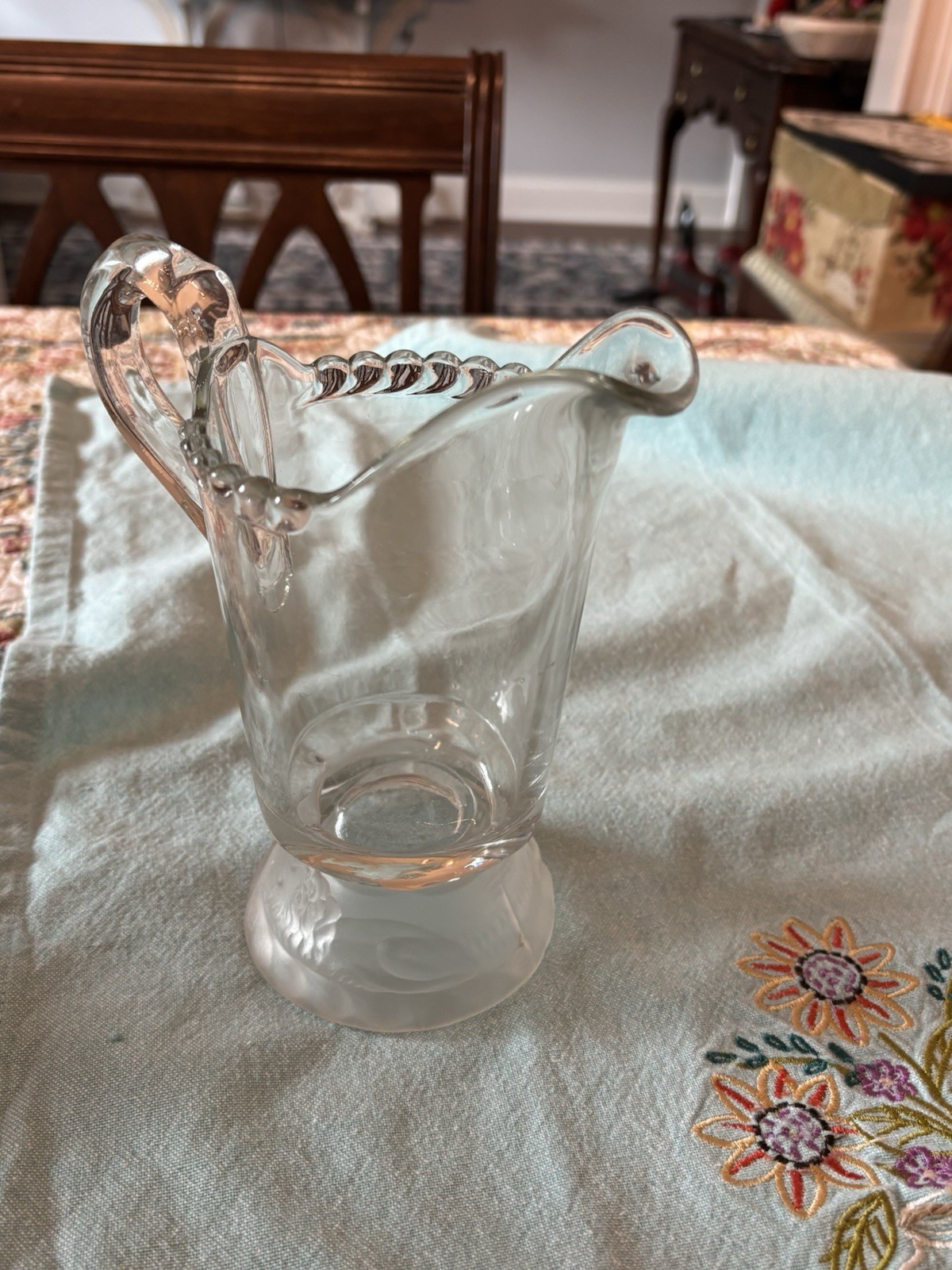 Antique Gillinder Frosted Lion Spooner Rope Trim Lion Base 6” Tall 4” Diameter Antique Gillinder Frosted Lion Spooner Rope Trim Lion Base 6” Tall 4” Diameter