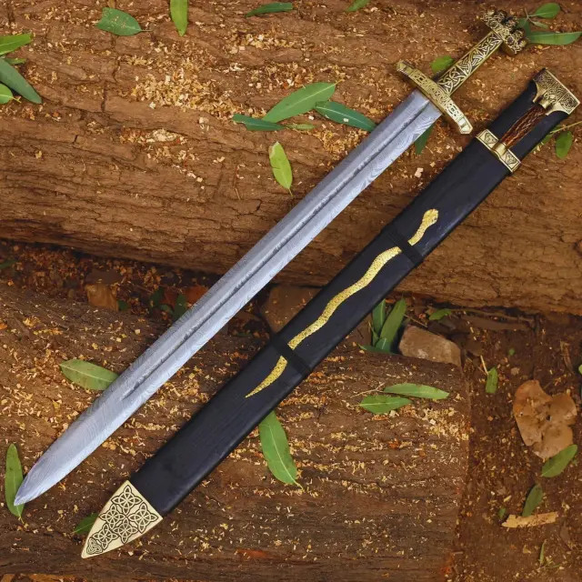 Handmade Damascus Steel Blade Medieval Viking Sword With Scabbard