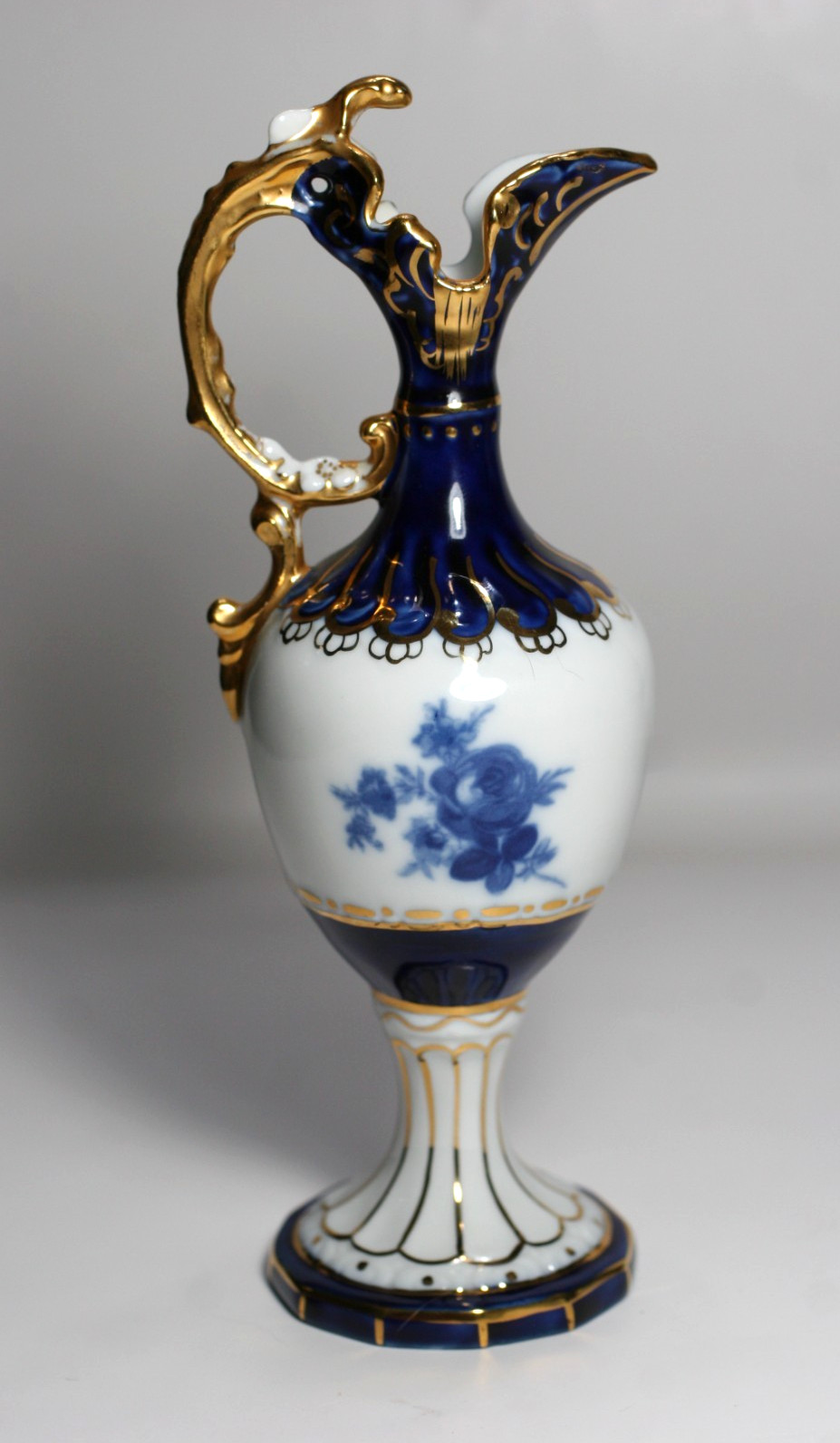 Royal Dux Porcelain Blue Floral Vase Bohemian Czechoslovakia Vintage 7\