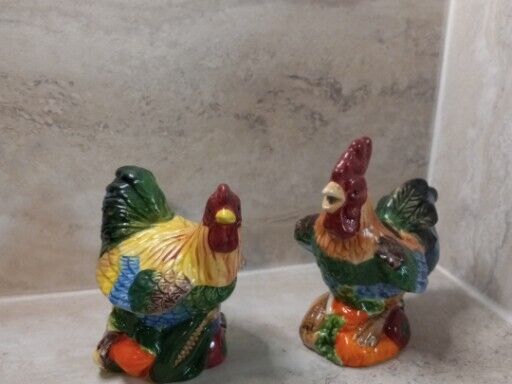 Vintage Thanksgiving Ceramic Rooster Figurines