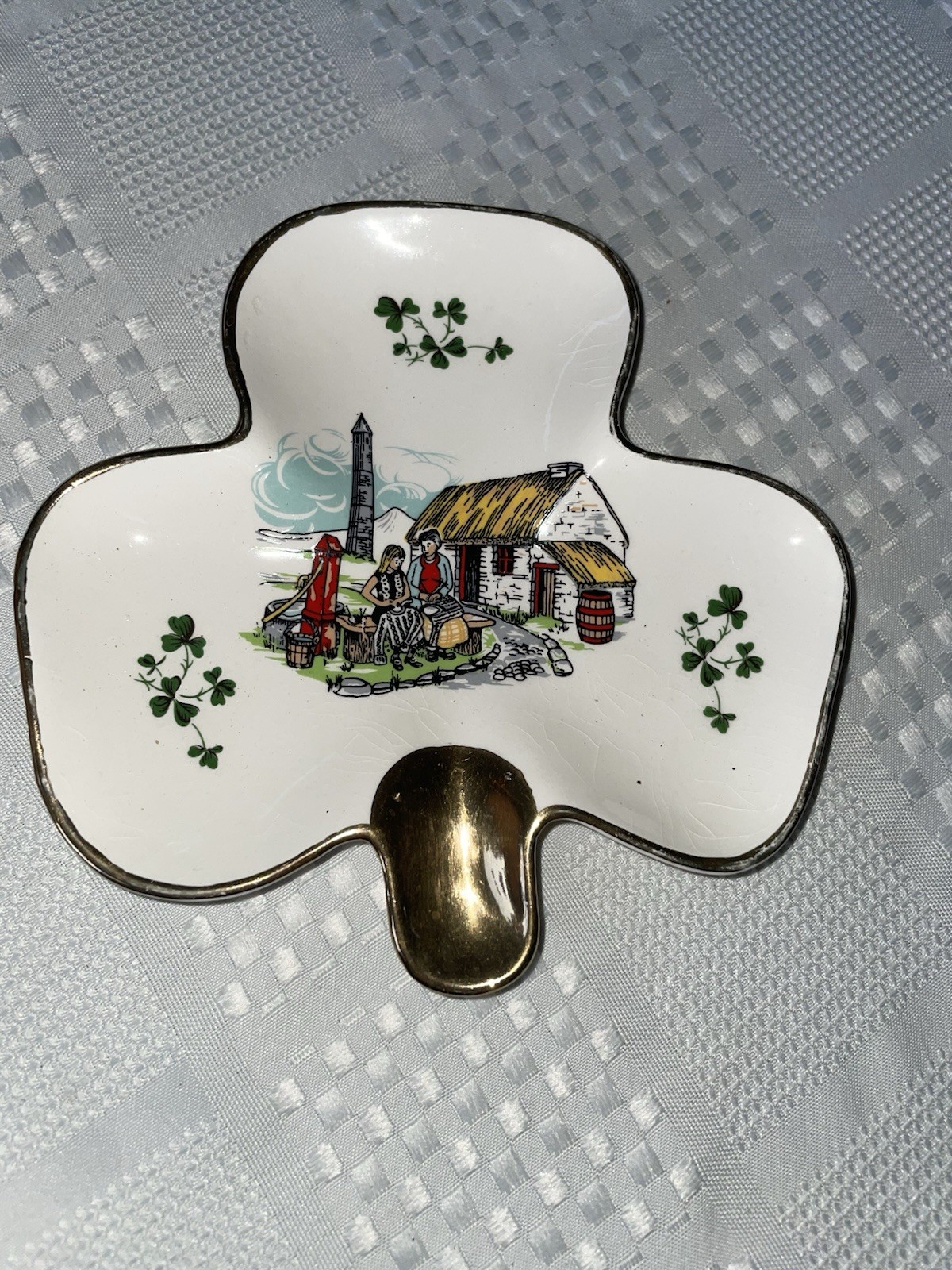 Vintage Carrigaline Pottery Shamrock Ashtray Trinket Dish Ireland Gold Trim MCM