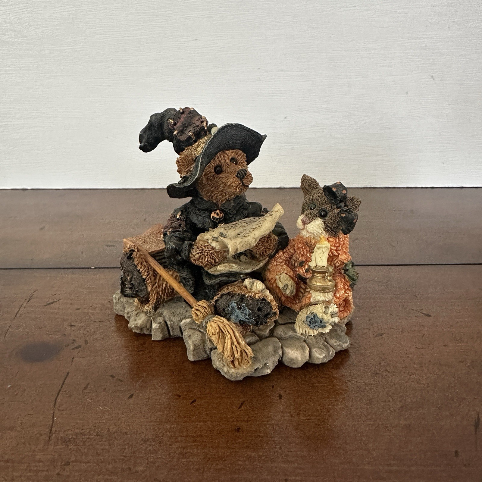 Boyds Bears Halloween Figurine Emma Witchy Bear 2269 Vintage 1995 13th Edition