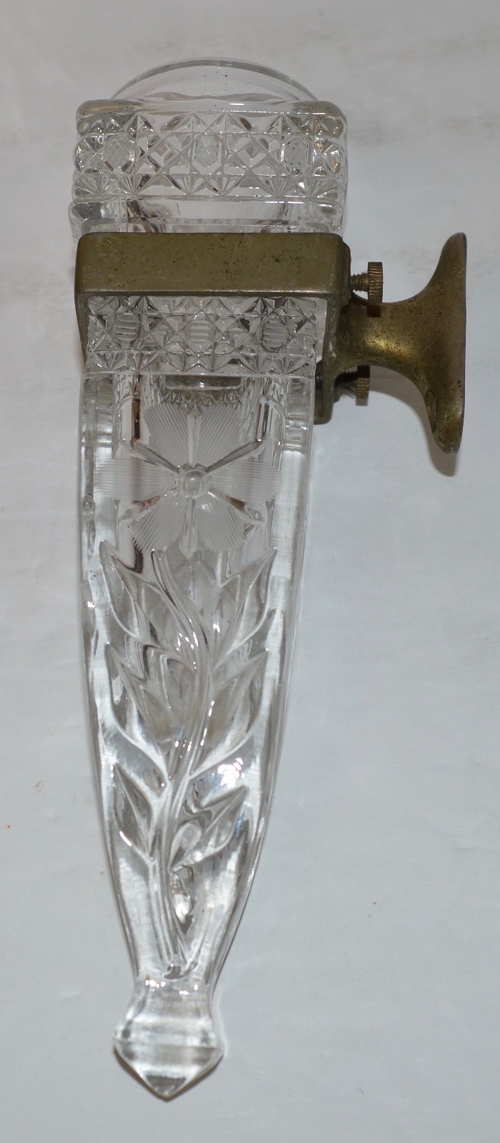 ANTIQUE CLASSIC CAR AUTOMOBILE FLOWER BUD VASE w/ ORIGINAL BRACKET - Nice ANTIQUE CLASSIC CAR AUTOMOBILE FLOWER BUD VASE w/ ORIGINAL BRACKET - Nice