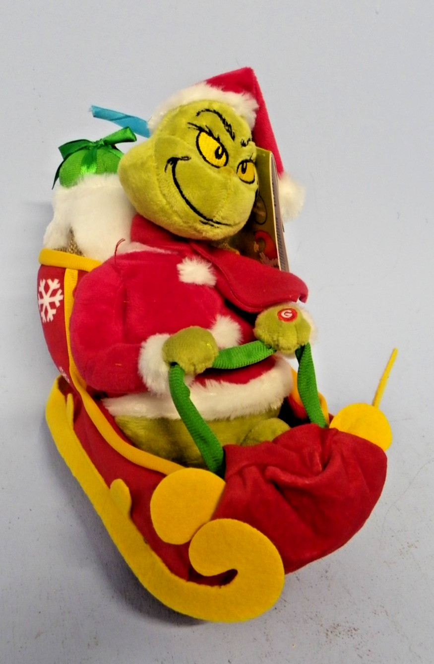 New Animated Grinch in Sleigh Moves & Turns Plush Doll with Sound 10\