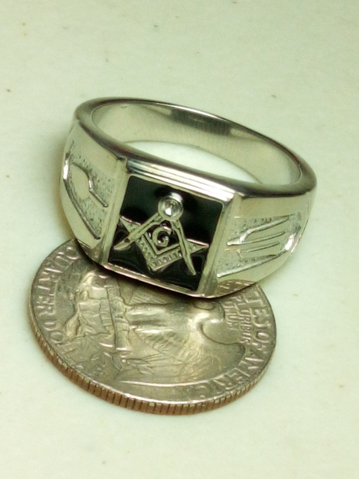 Freemason Silvertone Masonry Black Enamel Club Ring W/ Rhinestone TK316 Size 11