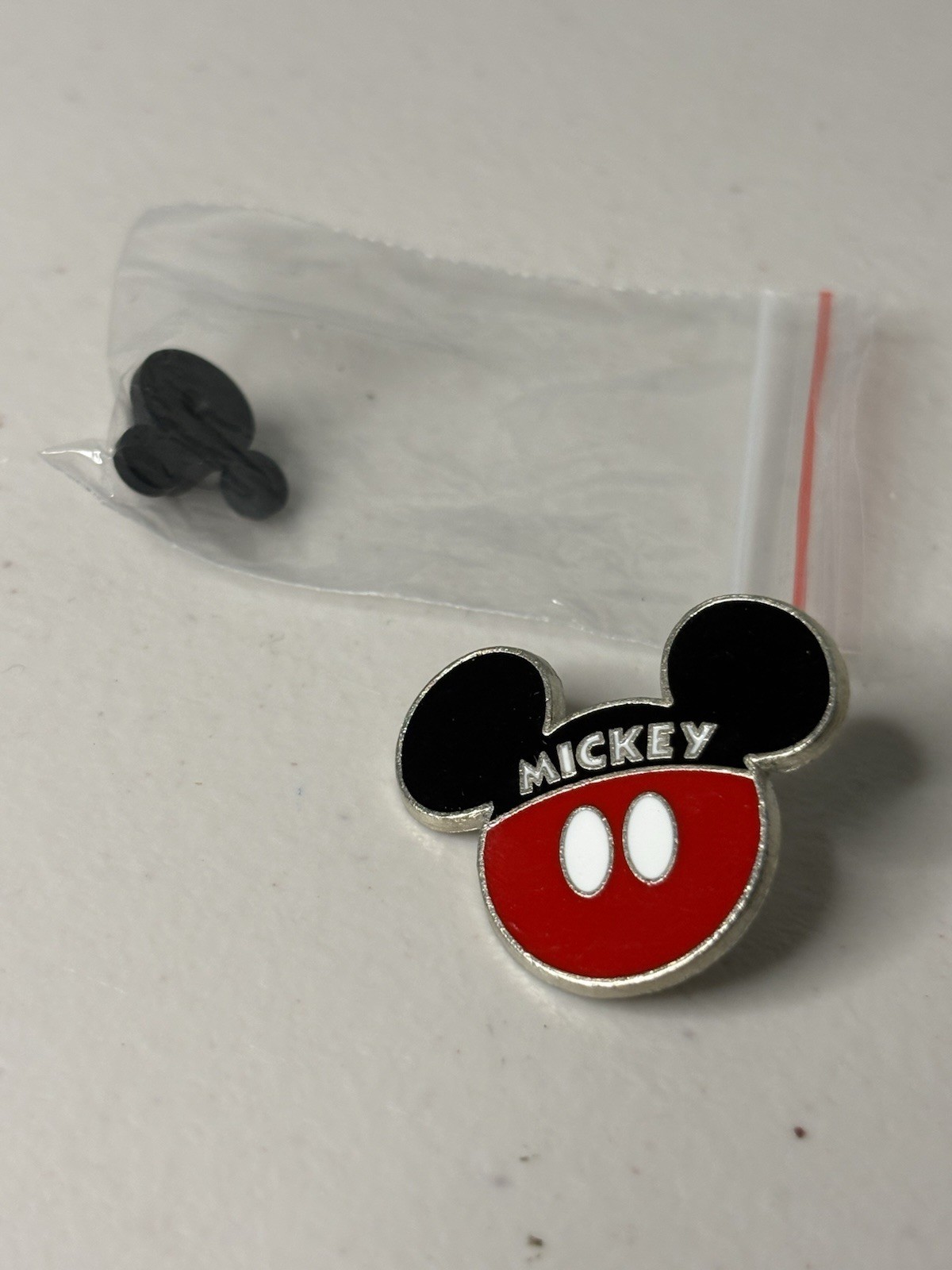 Mickey Mouse Icons 2016 Disney Pin W/ Mickey Pin Back