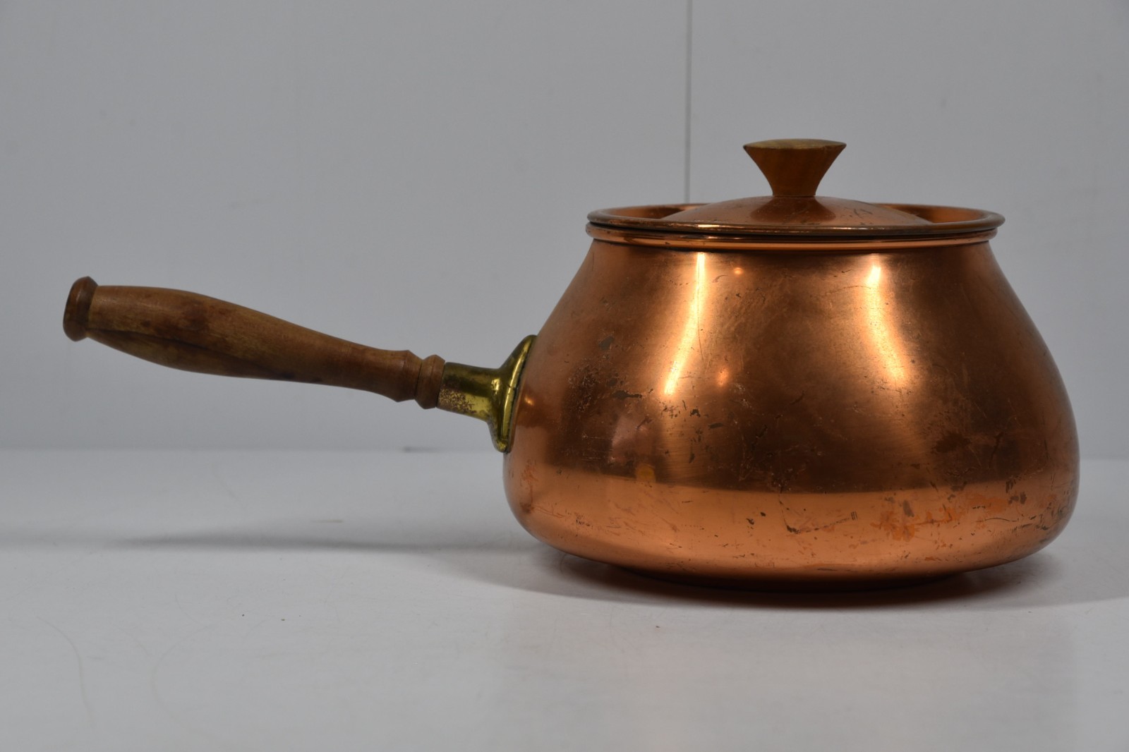 Vintage Tagus Copper Fondue Pot Tin-Lined Wood Handle Country Farmhouse Decor