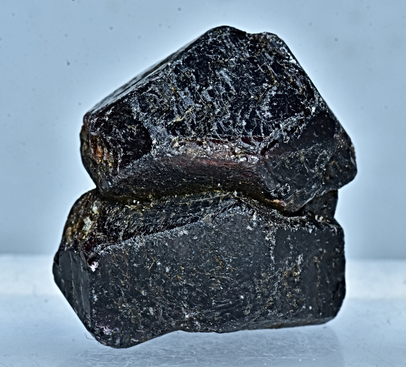 Unique Terminated Twin Garnet Crystal From Afghanistan 50 Gram Unique Terminated Twin Garnet Crystal From Afghanistan 50 Gram