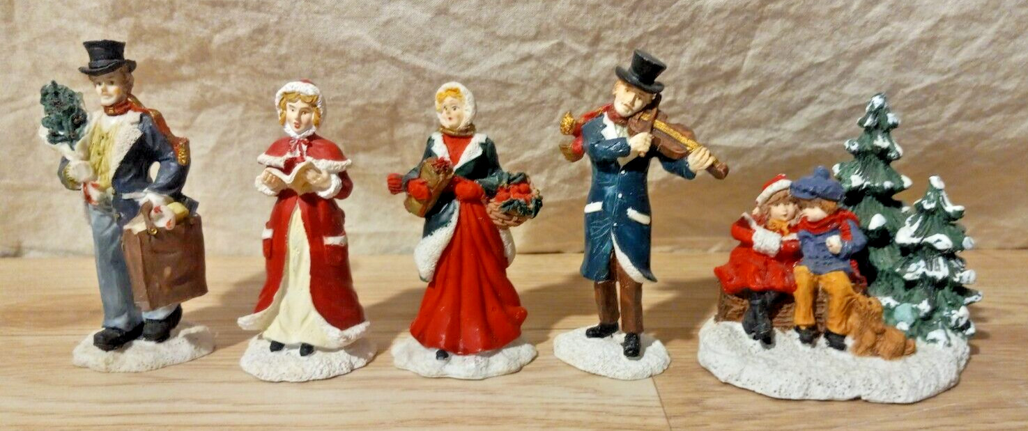 5x Mervyn’s Village Square Collectible Characters