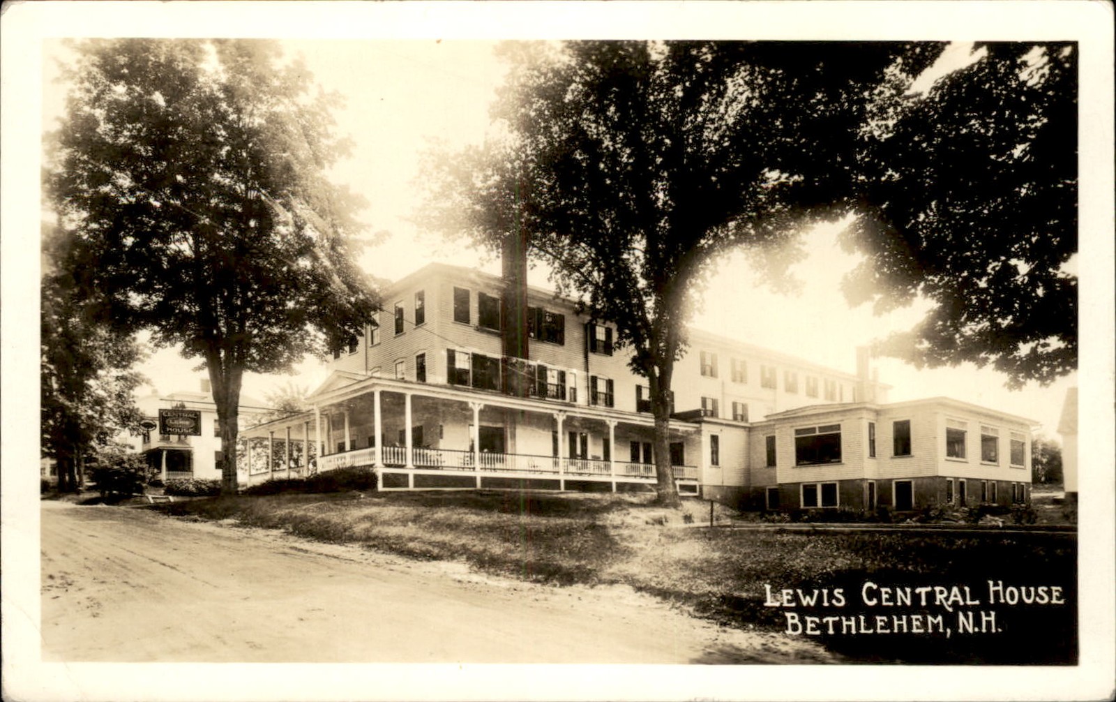 Bethlehem NH Central House c1900s-10s Real Photo Vintage Postcard bhn Bethlehem NH Central House c1900s-10s Real Photo Vintage Postcard bhn