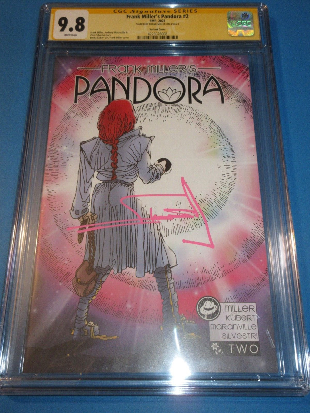 Frank Miller\'s Pandora #2 Rare 1:25 Variant CGC 9.8 NM/M Signature Series Miller