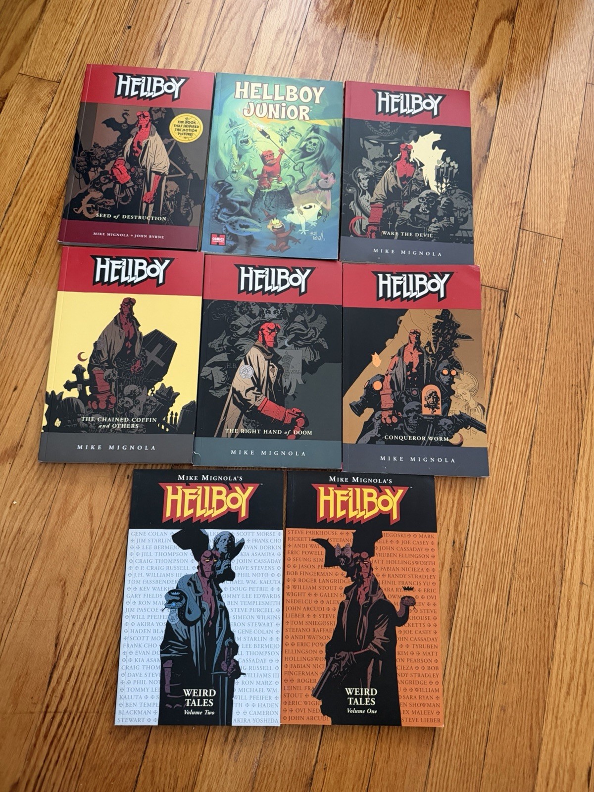 LOT 8 TPB/HELLBOY VOL 1-5, WEIRD TALES 1-2, HELLBOY JUNIOR/MIGNOLA/DARK HORSE/VG