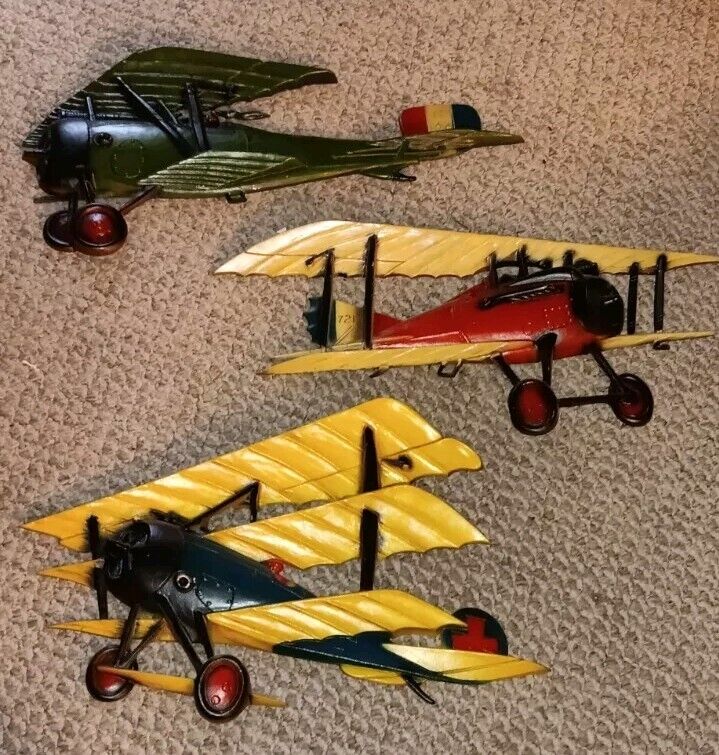 Vintage Airplane Biplane WW1 Cast Metal Wall Art Decor Made in USA Super 1970s