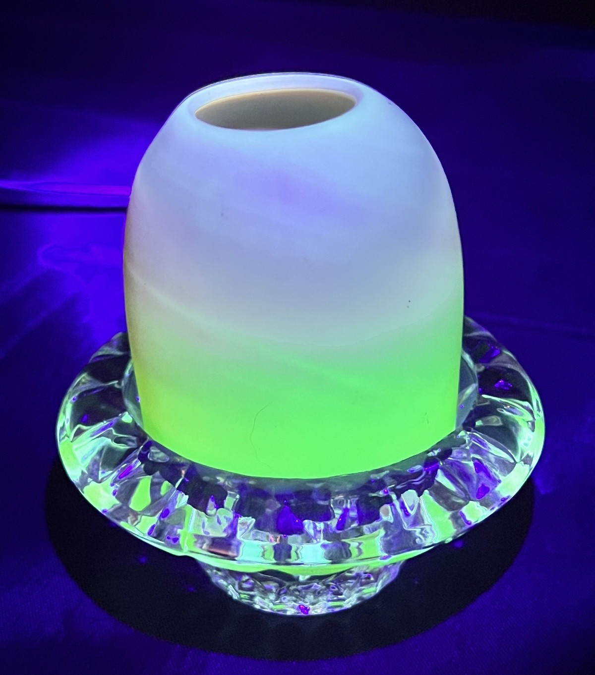 Victorian Thomas Webb Burmese uranium  glass fairy lamp with clear glass base