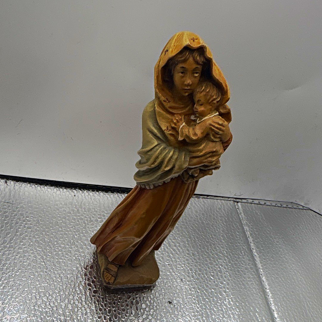 Vintage ANRI Virgin Mary Madonna & Child Wood Carved Christian Statue Figurine