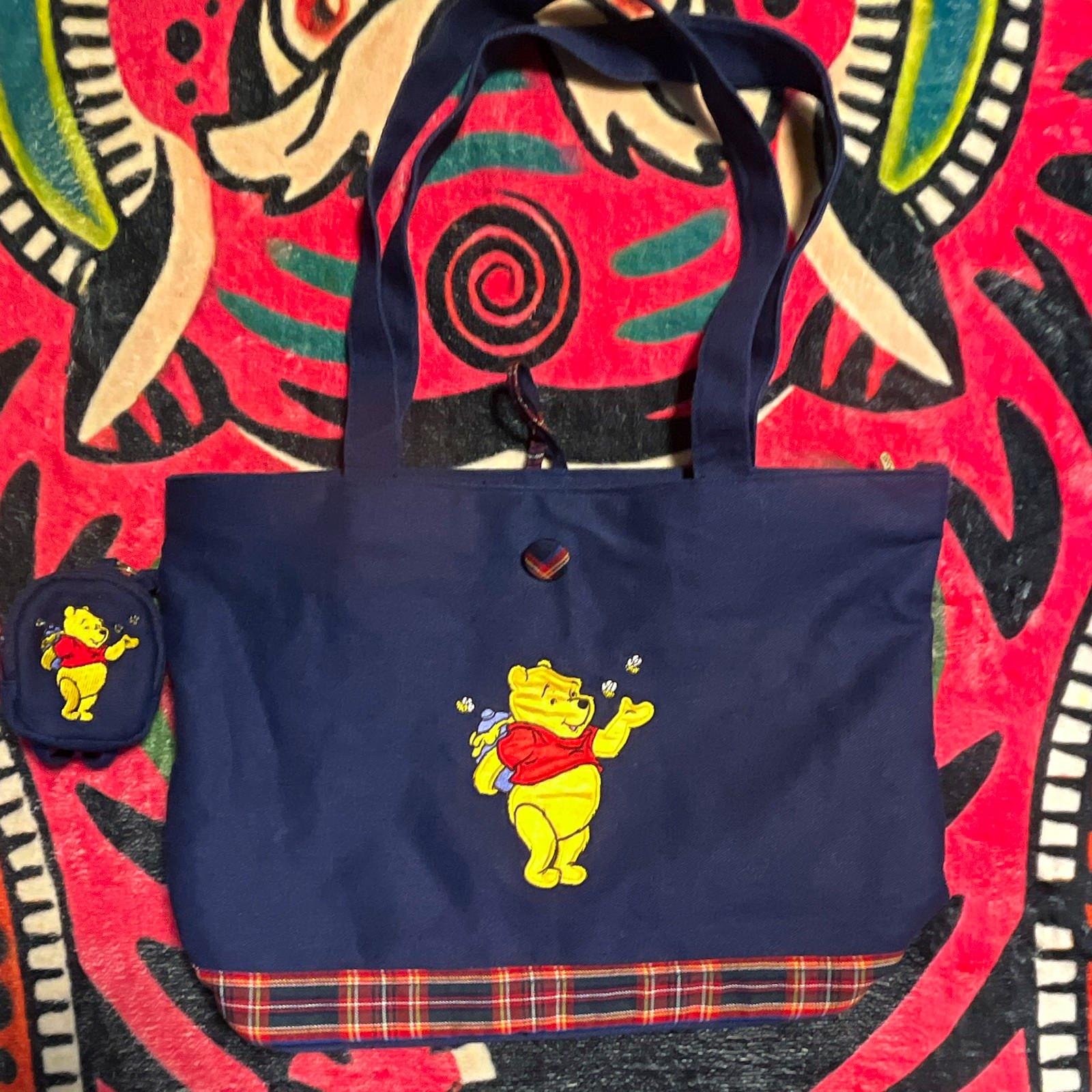 VTG 100 Acre Pooh Disney Winnie the Pooh L Navy Tote w/ Plaid Trim & Pouch