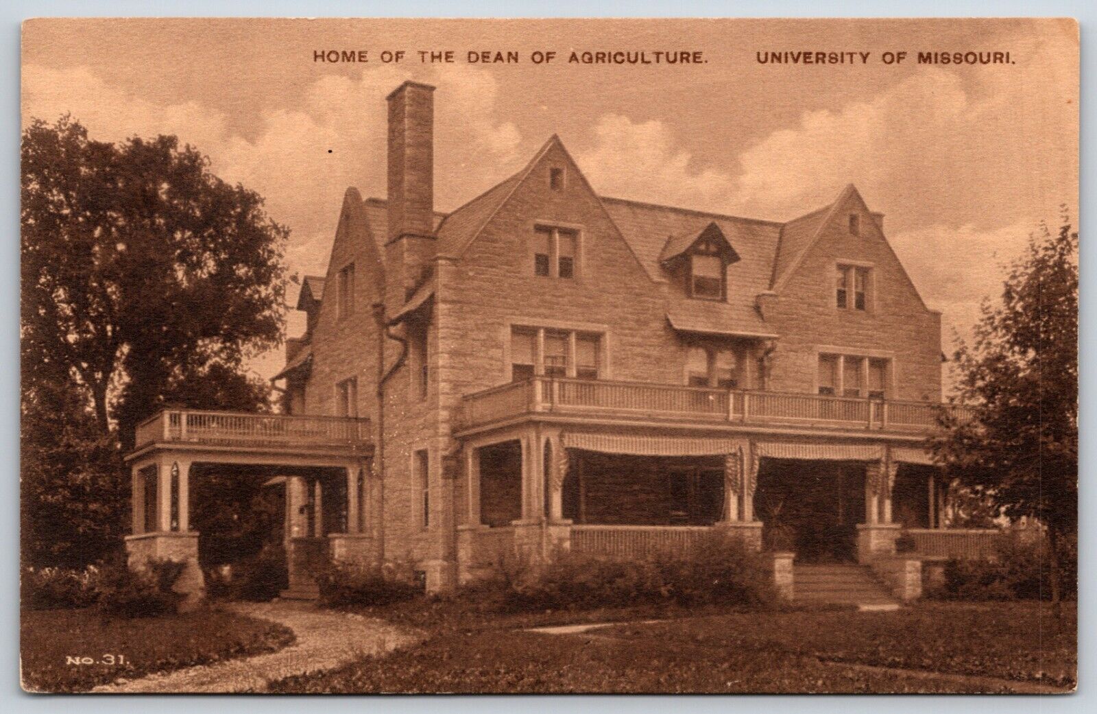 Postcard Home Of The Dean Of Agriculture, University Of Missouri Unposted