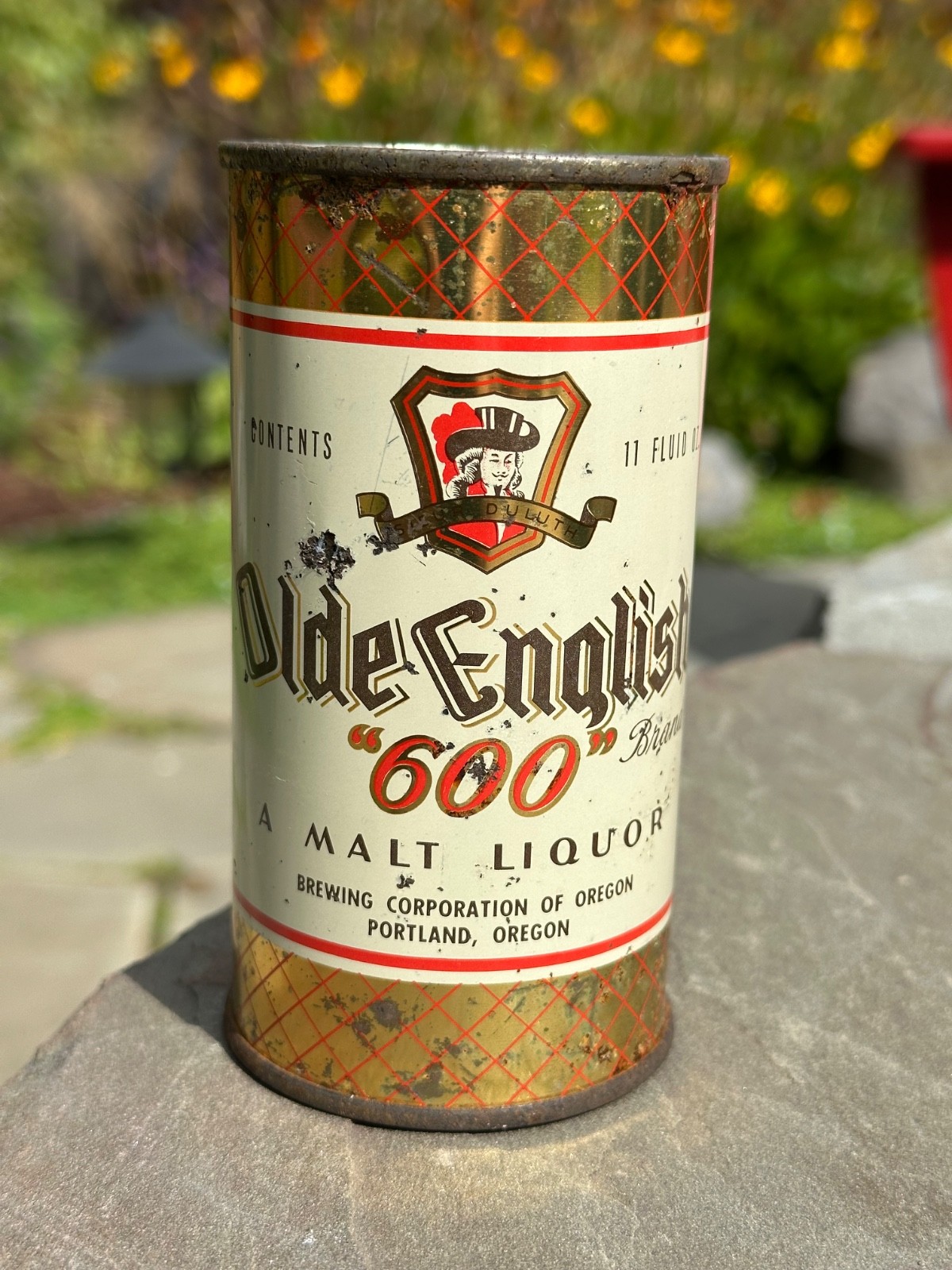 Olde English 600 Malt Liquor 11oz Flat Top Can PORTLAND OR 8% Alcohol Lid