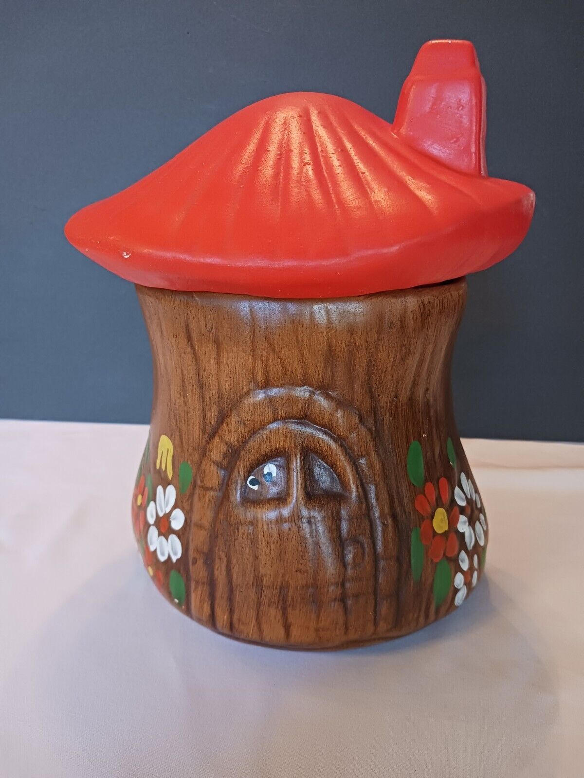 70’s Retro Vintage Mushroom Cookie Jar Hand-Painted Ceramic Granny Grandma Orang