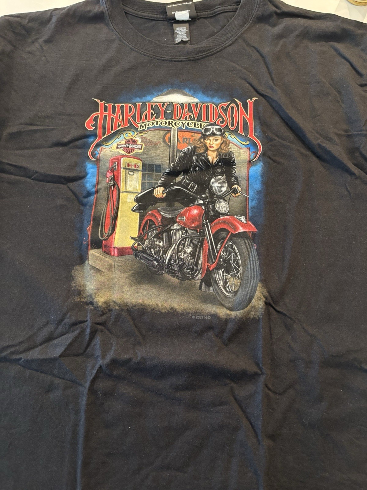 Harley Davidson “Lady Biker” XL T-Shirt Shelton HD - Shelton, North Carolina