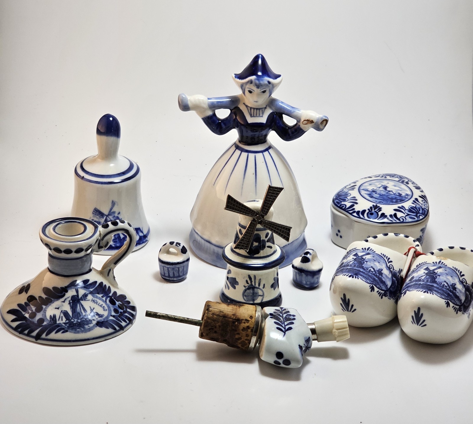 Delft Handpainted 7 Piece Set