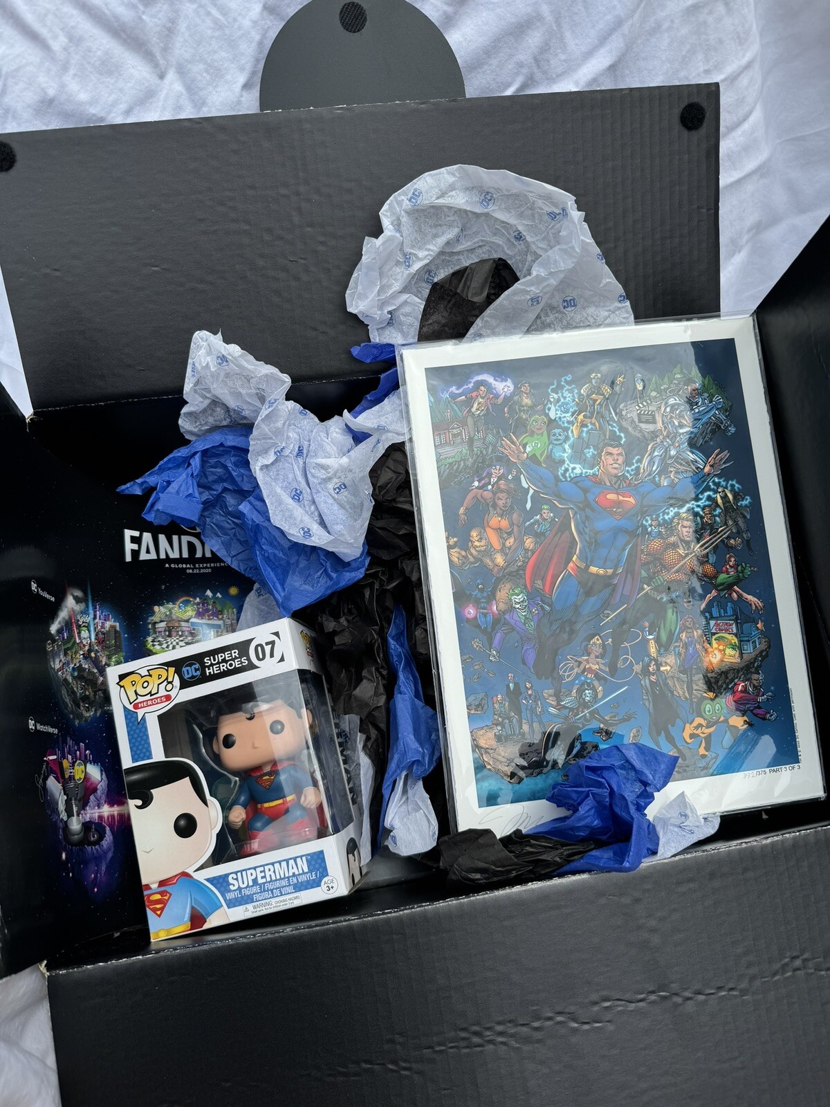 DC Fandome Global Experience Promo Comics Print Signed Jim Lee 332/375 &  Funko