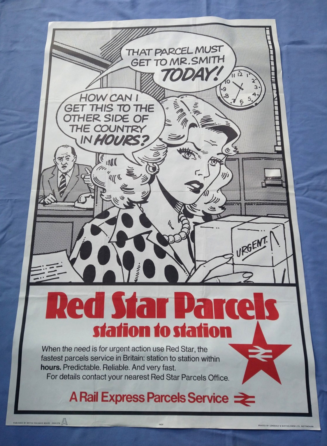 Red Star Parcels British Railway Express Package Travel Poster 70\'s Original