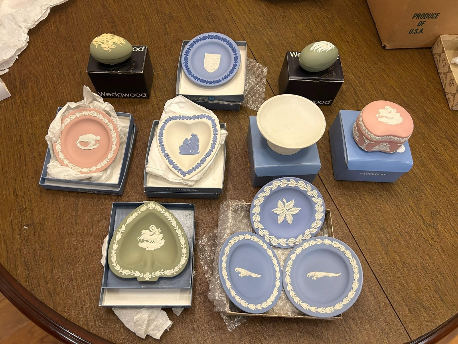 Lot of 9 - Vintage Wedgwood Jasperware Collection - Boxes included
