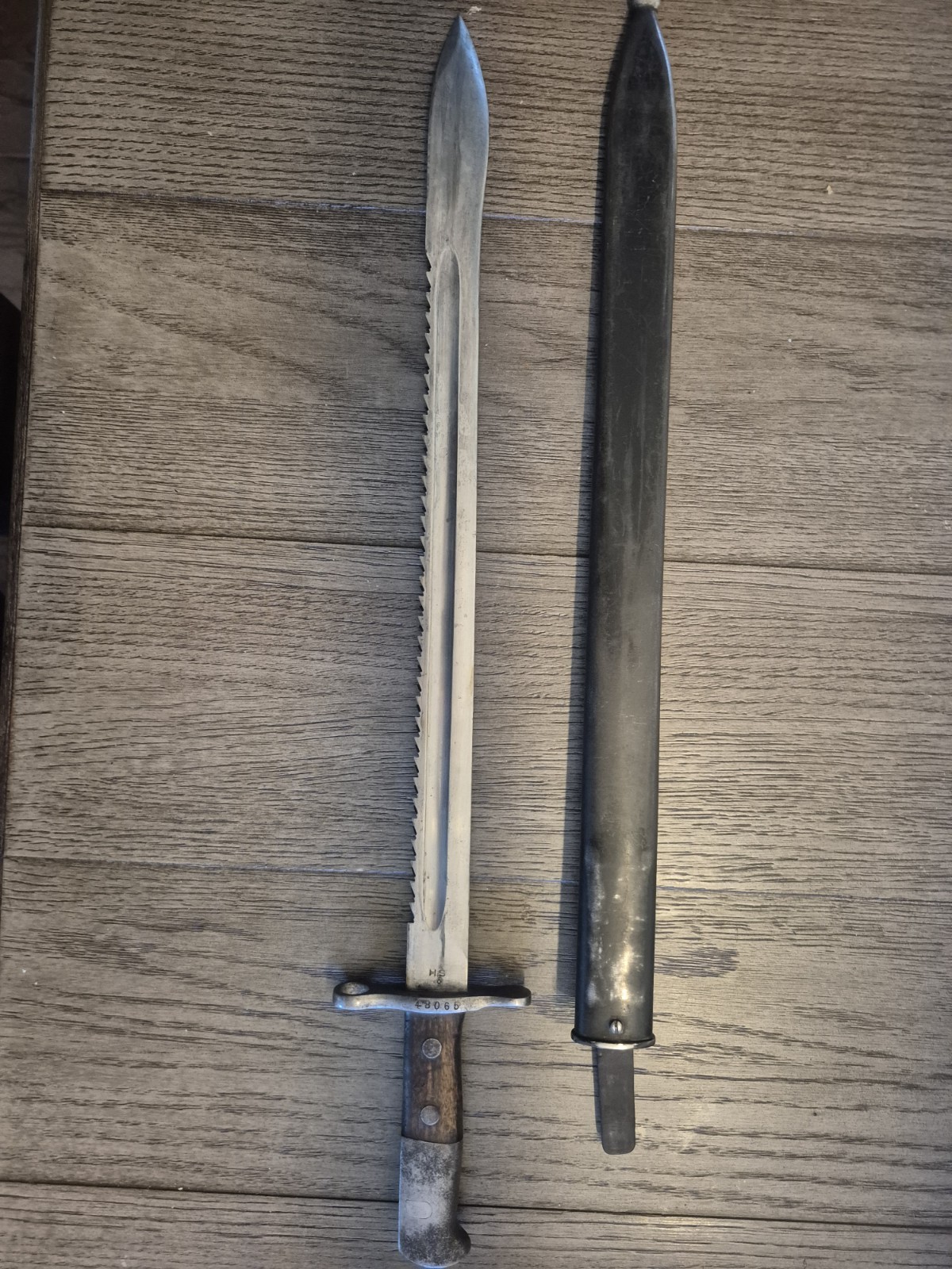 WWI Swiss M1914 HS Sawback Bayonet & Scabbard Sword Bayonet