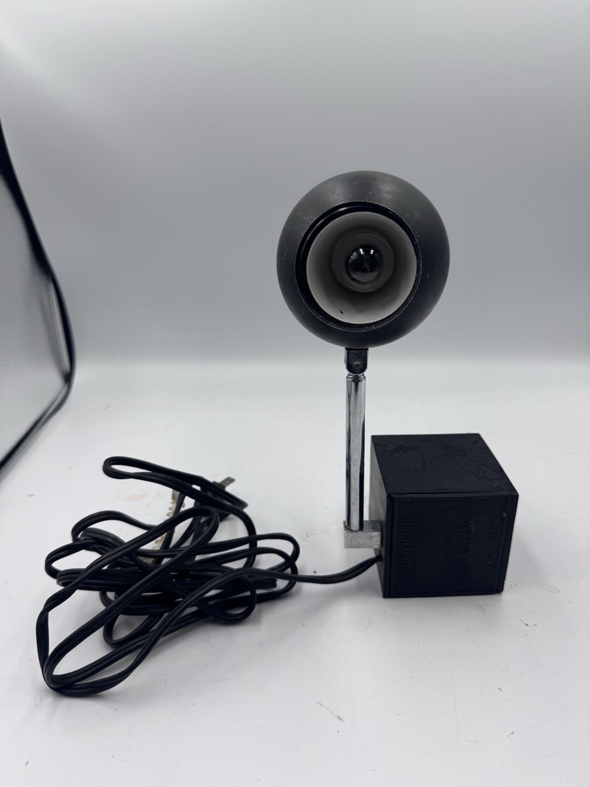 Vintage 1960’s MCM Lightolier Lytegem Telescopic Antenna Eyeball Orb Desk Lamp