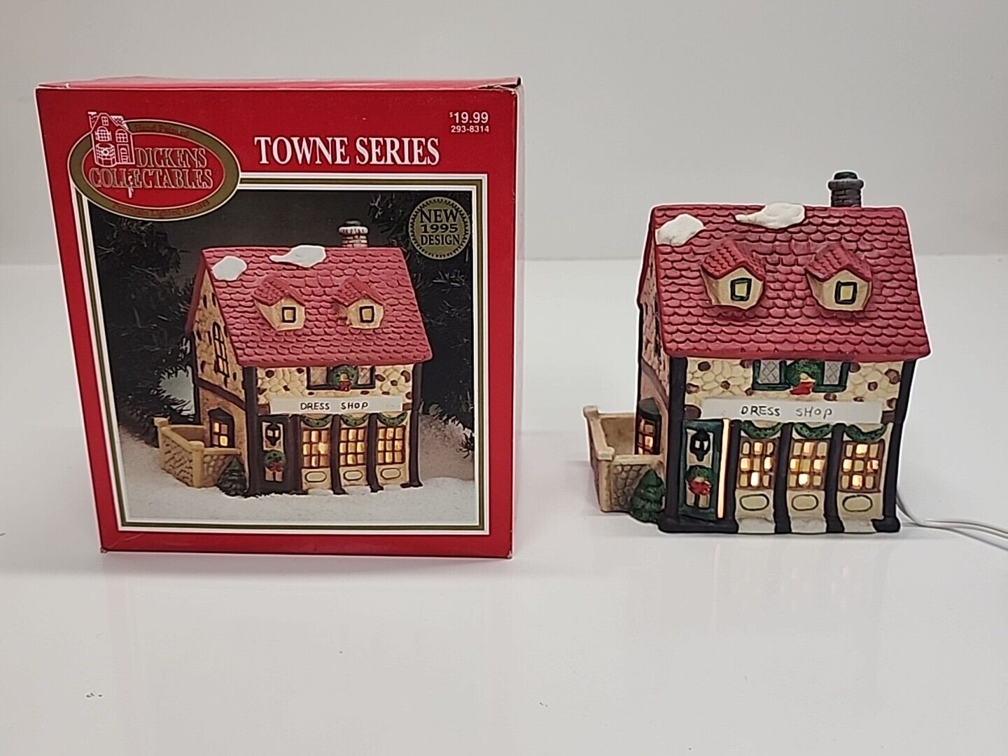 Vintage Dickens Collectables Towne Series Porcelain Lighted DRESS SHOP 1995 Box