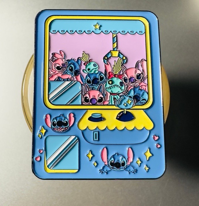 Lilo and Stitch Gumball / Claw machine Enamel Pin adorable fun Cute Characters